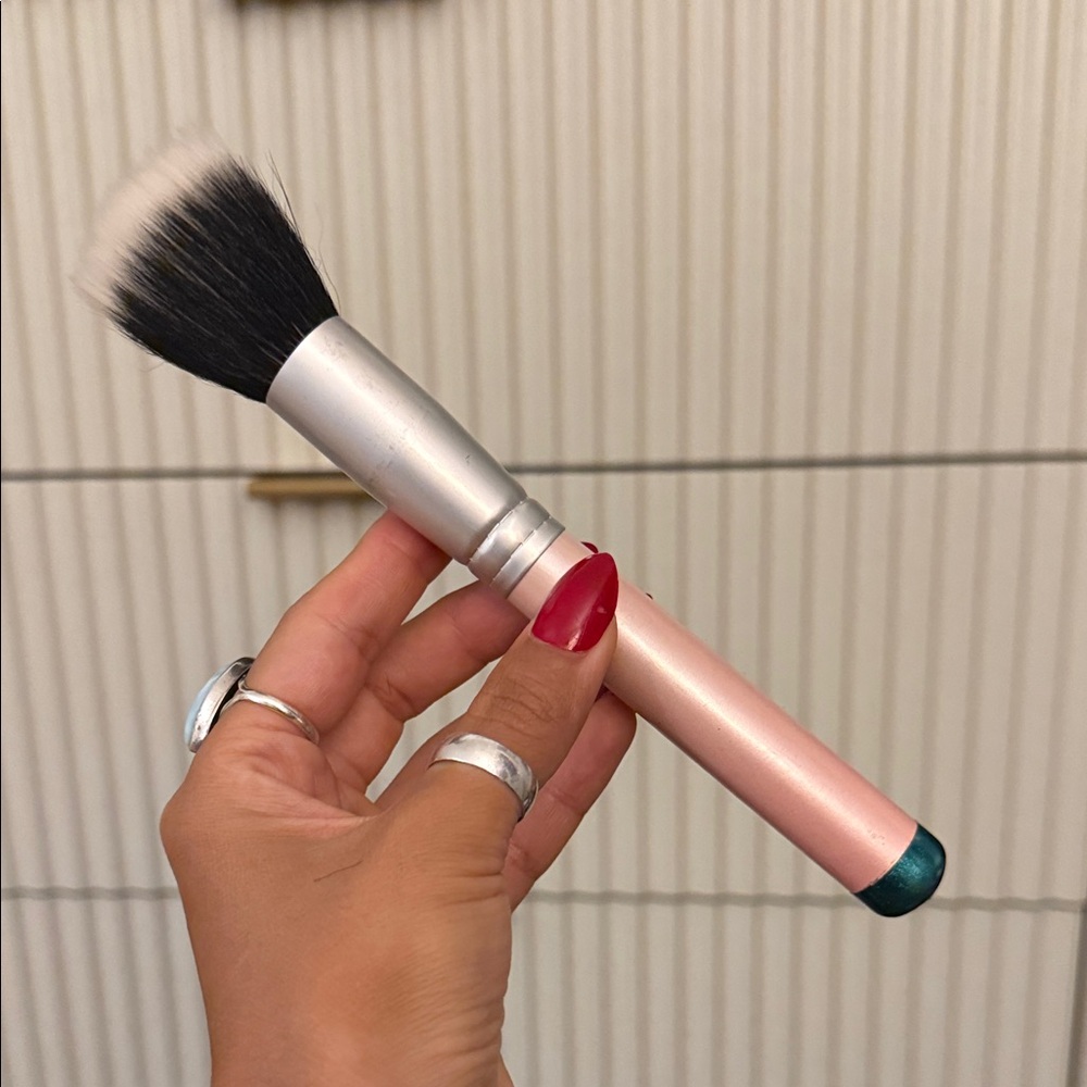 ⚡️Premium•Makeup Brush with Pink Handle